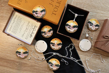 Load image into Gallery viewer, Literary Seascape Pendant: Galadriel&#39;s Song of Eldamar