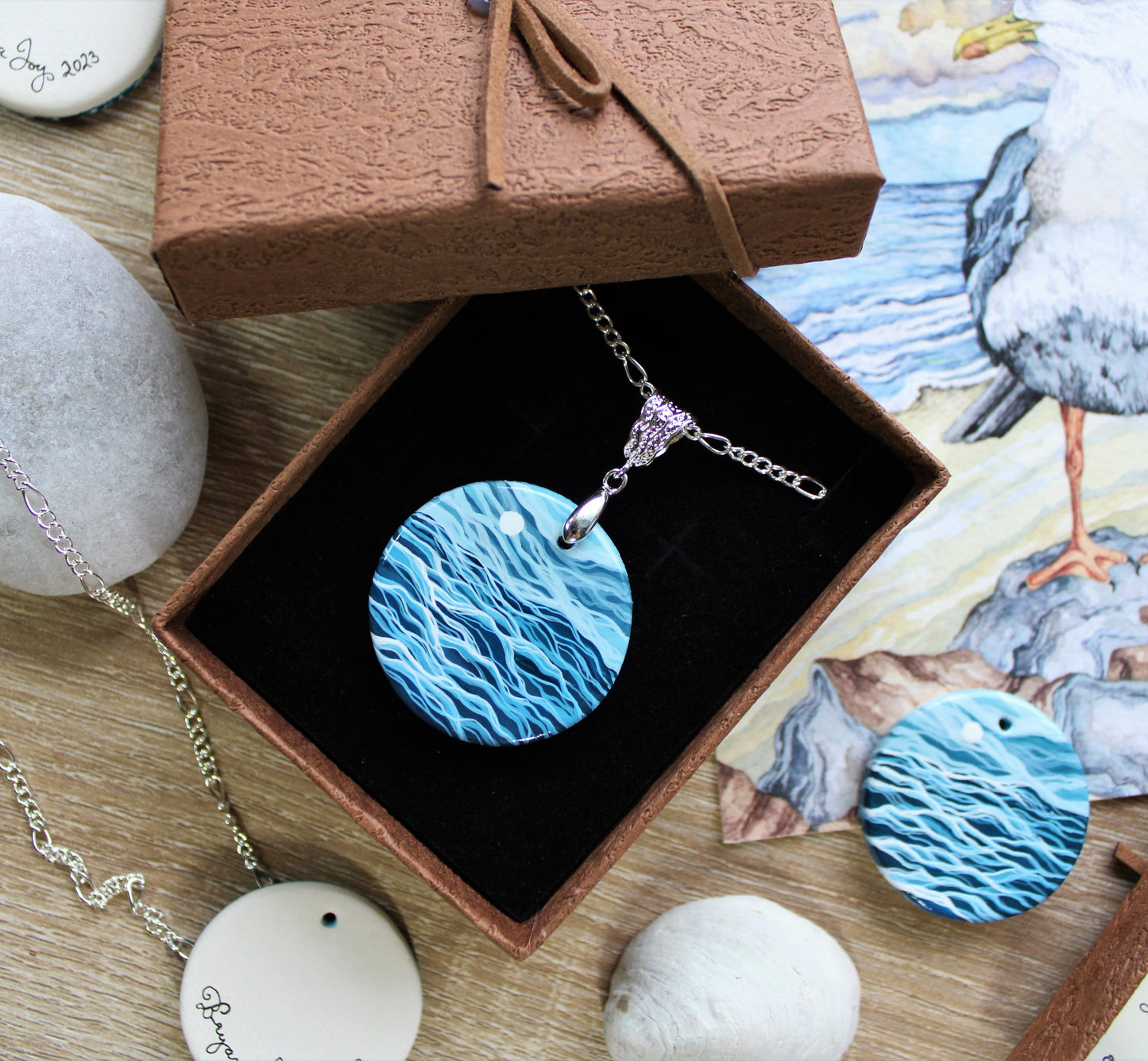 Literary Seascape Pendant: "Sea Fever" (John Masefield)