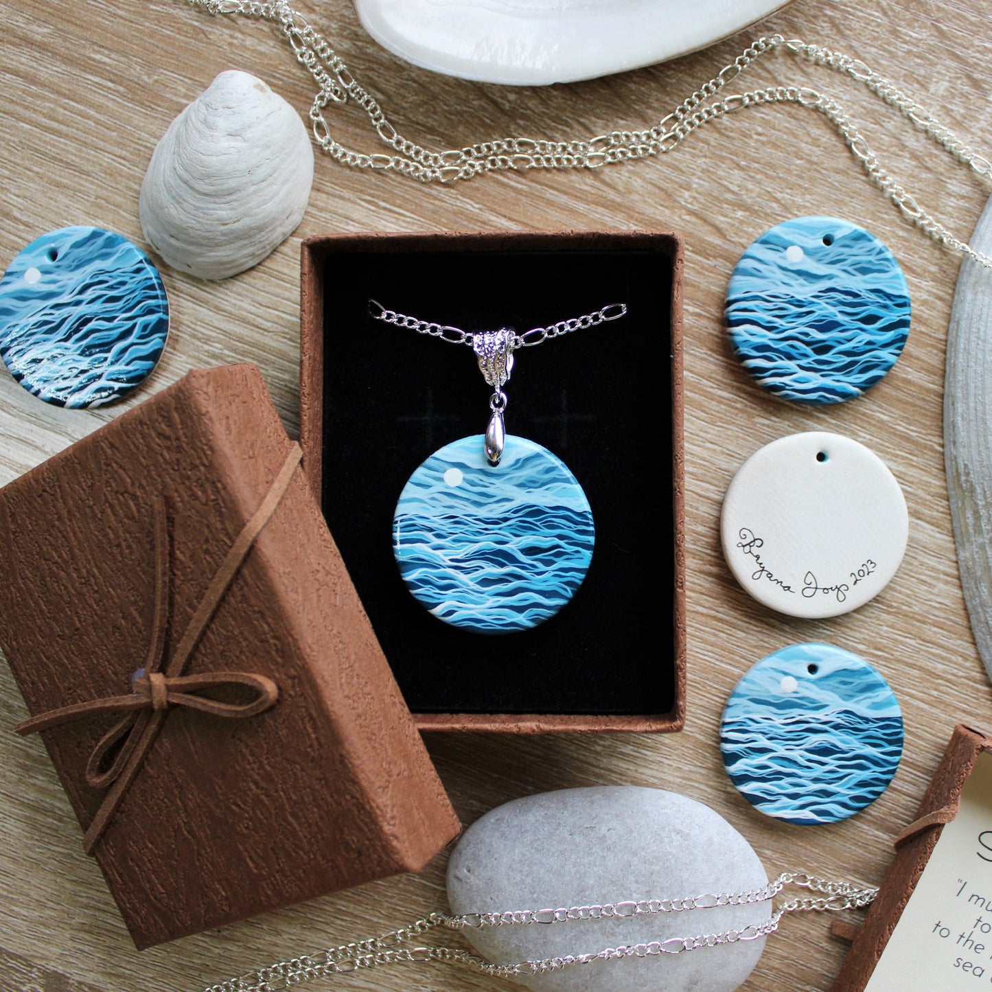 Literary Seascape Pendant: "Sea Fever" (John Masefield)